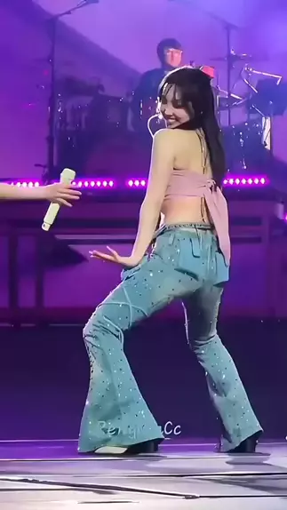 elly clutch and susie stellar full