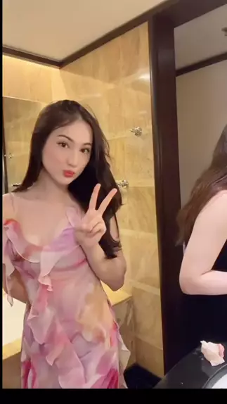 laura b gifs