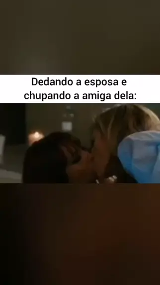 menina chupando a amiga | Discover