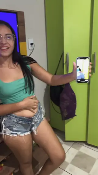 erome vlogs & erome marthitha vlogs| Discover