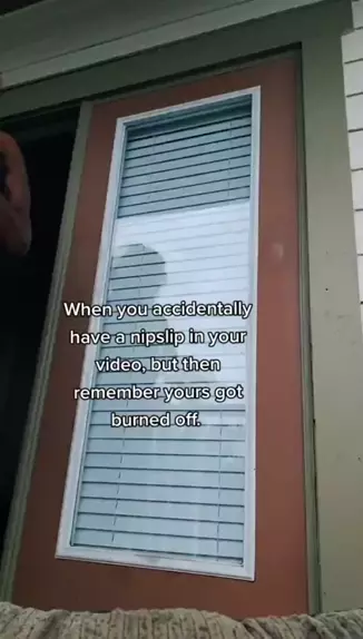 allie nip slip & emiru nip slips| Discover